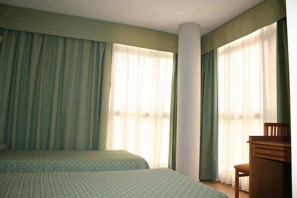 Hotel Austria 76 Puerto de Sagunto Ruang foto