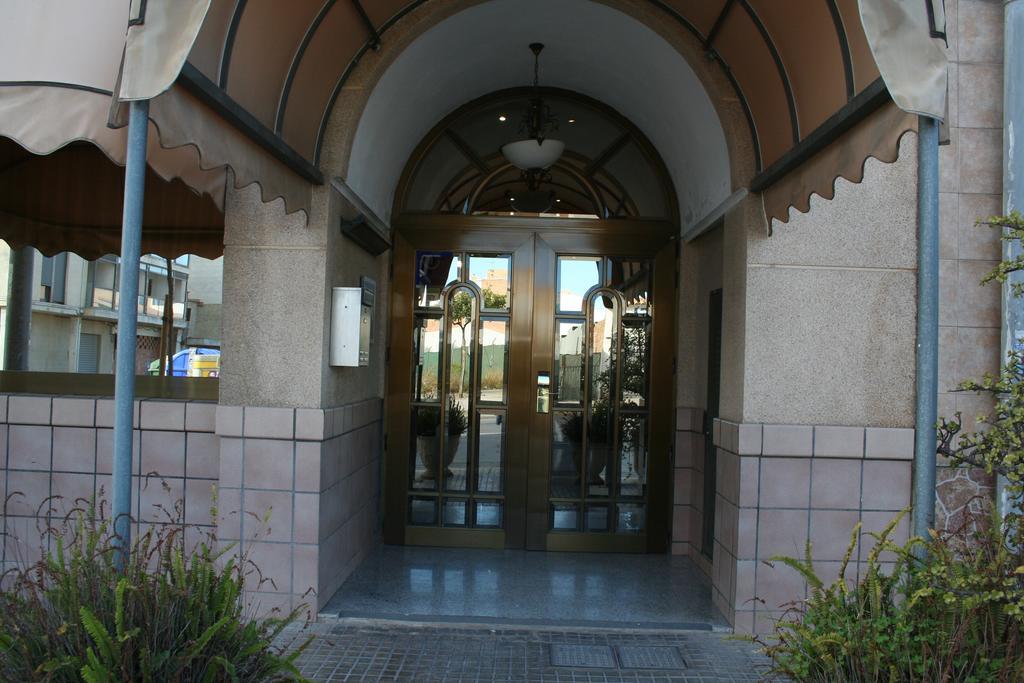 Hotel Austria 76 Puerto de Sagunto Bagian luar foto