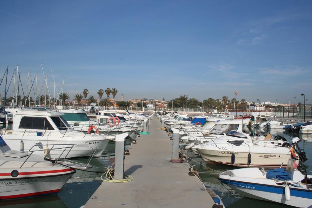 Hotel Austria 76 Puerto de Sagunto Bagian luar foto