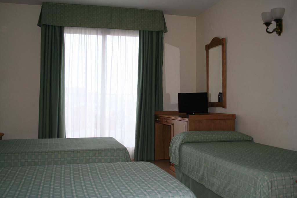 Hotel Austria 76 Puerto de Sagunto Bagian luar foto