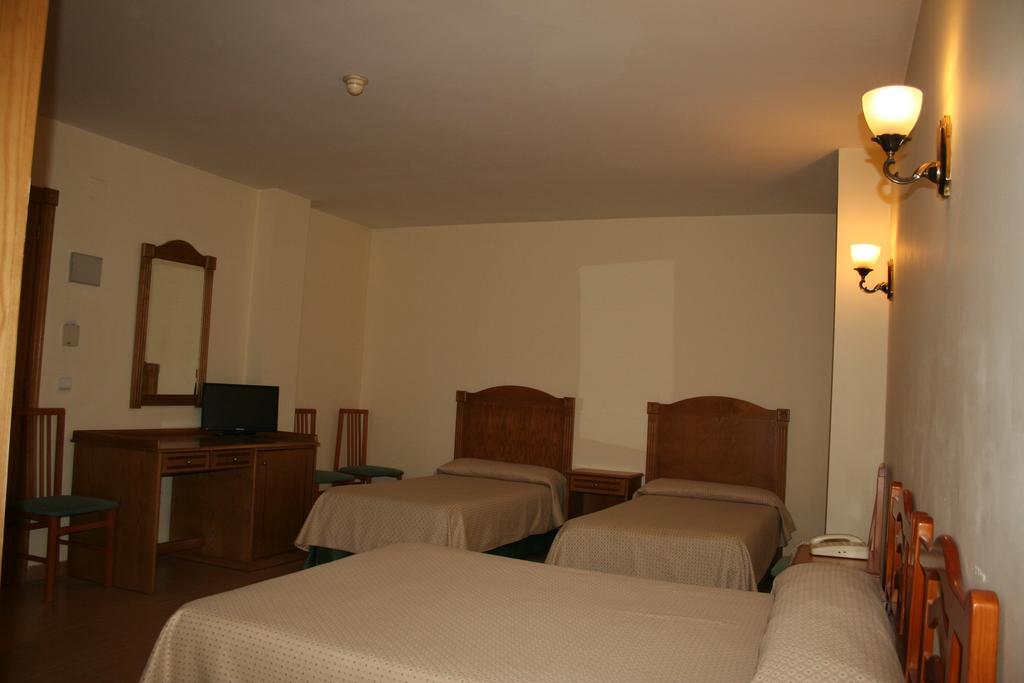 Hotel Austria 76 Puerto de Sagunto Bagian luar foto