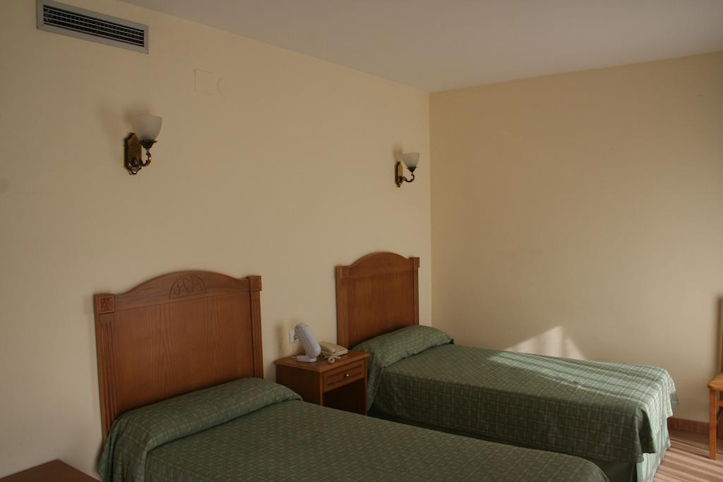 Hotel Austria 76 Puerto de Sagunto Ruang foto