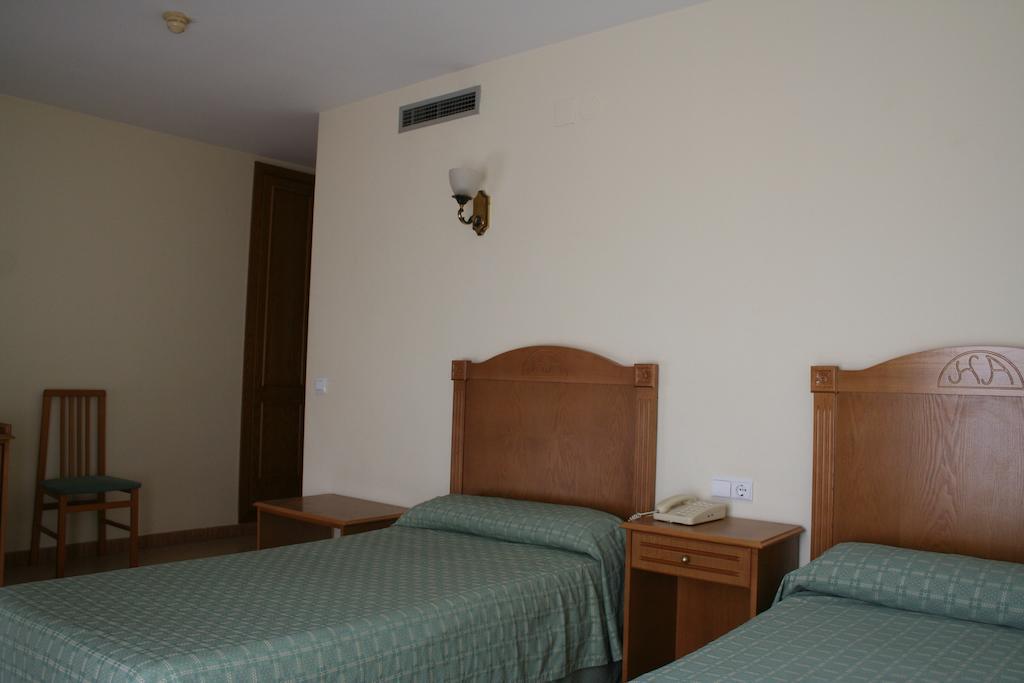 Hotel Austria 76 Puerto de Sagunto Ruang foto